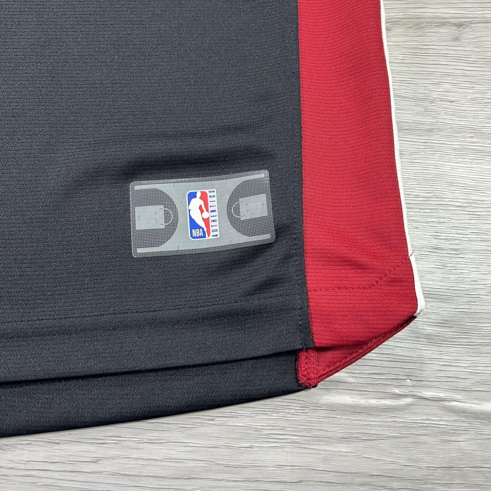 Miami Heat Tyler Herro 14 Basketball Jersey Youth Medium Black Red‎ NBA Fanatics - Picture 3 of 9